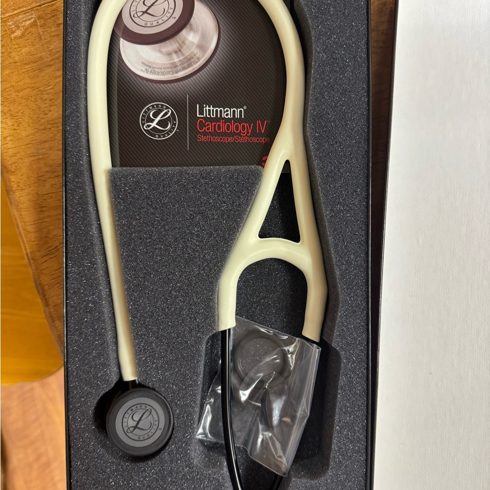 Littmann Cardioligy IV Stethoscope (cream/ alabaster & black colorway)